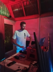 Afbeelding › Ed 'n Shoulderz Afbeelding › Ed 'n Shoulderz